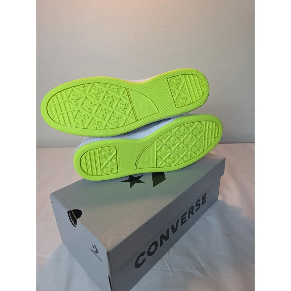 Converse cons louie